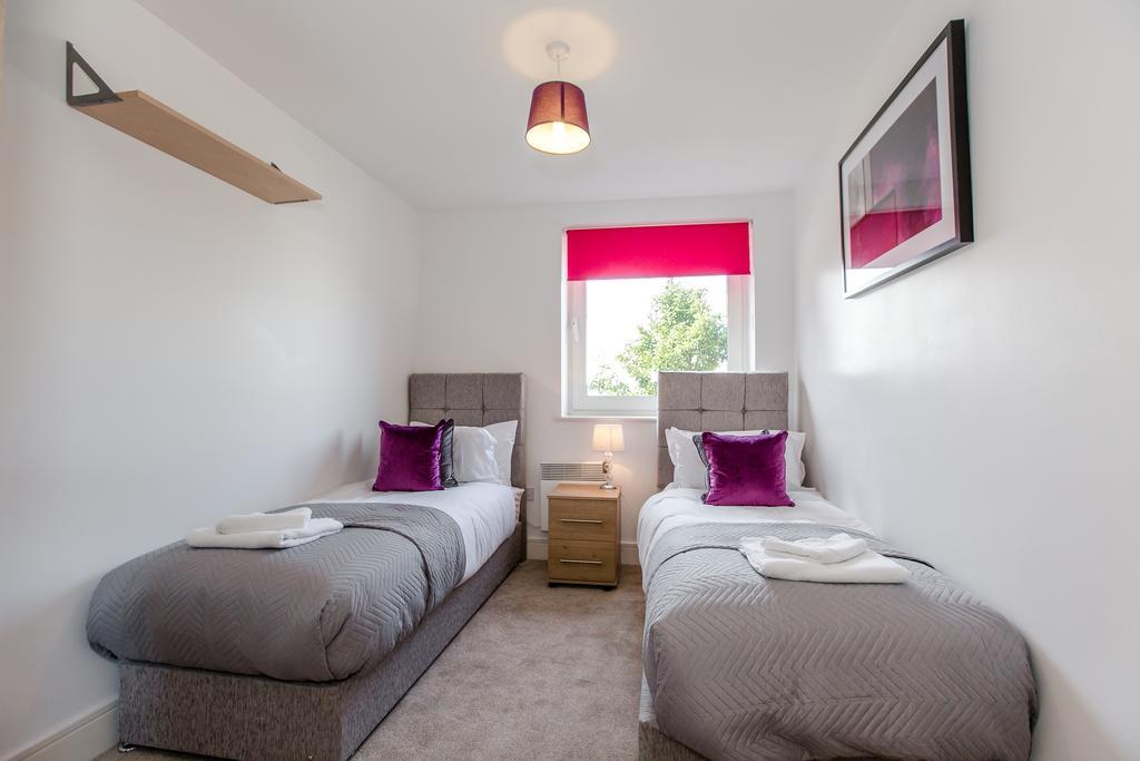 ✪ Ideal Ipswich ✪ Serviced Quays Apartment - 2 Bed Perfect For Felixstowe Port/A12/Science Park/Business Park ✪ Kültér fotó